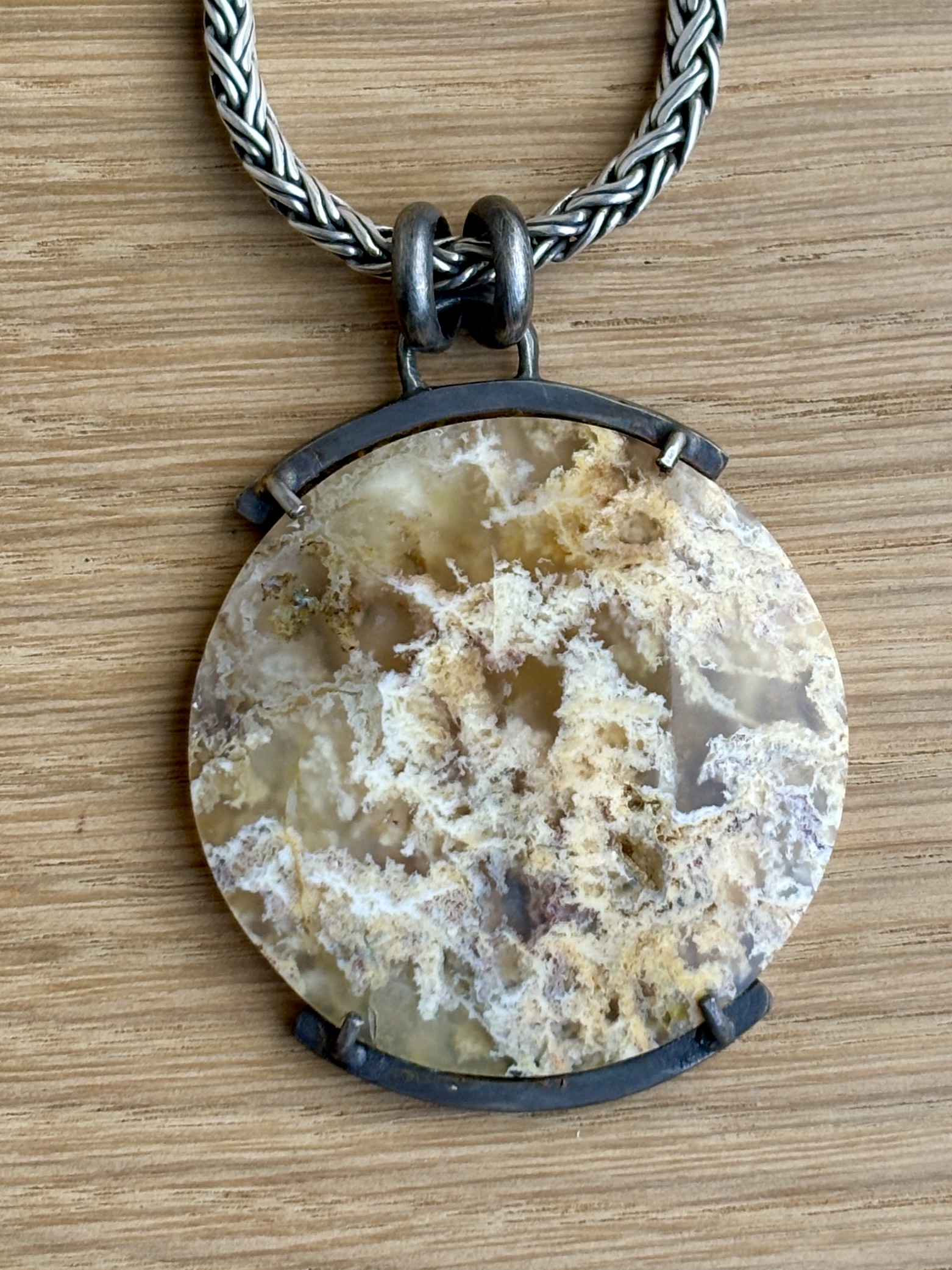 Plume Agate